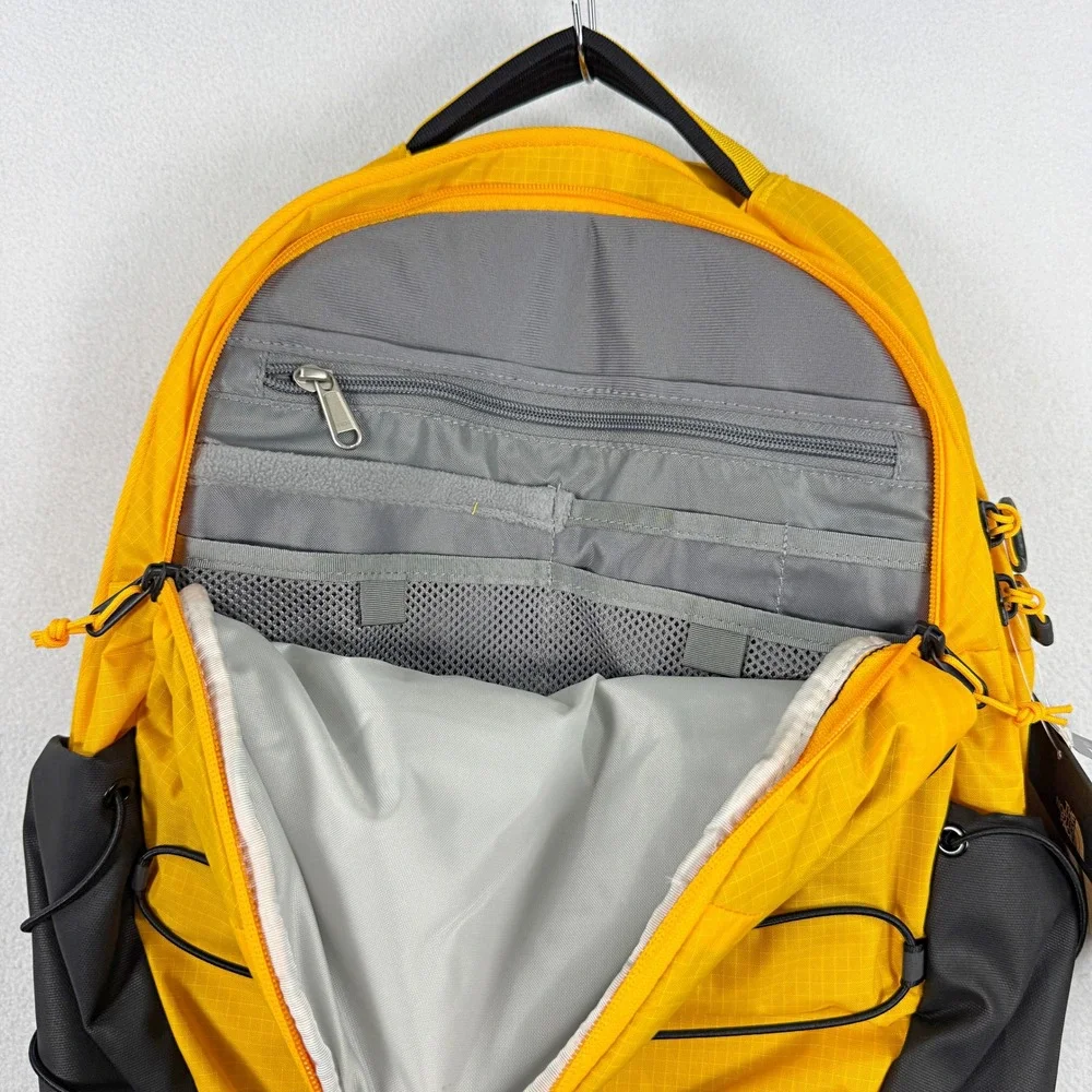 The North Face Borealis Backpack Summit Gold / TNF Black 28L - NEW